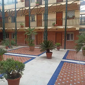  Apartamento En Patio Sevillano Alameda-isla Magica
